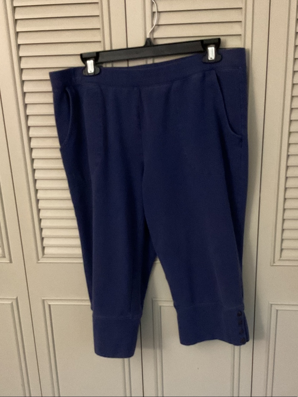 Denim&Co Dark Navy Capri Knit Pants with Cuffed Hem